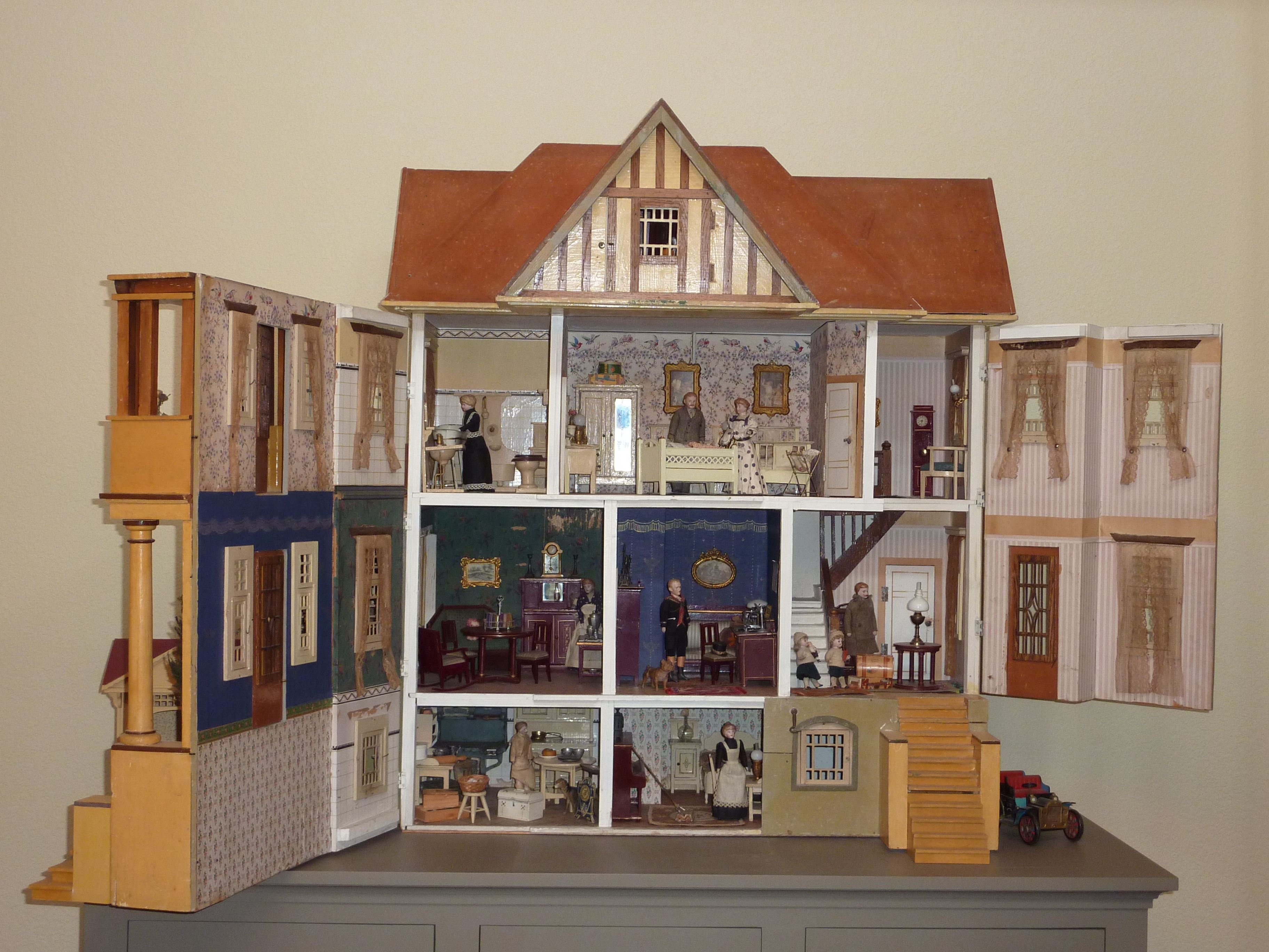 Кукольный дом американский. Кукольный домик Мириам Шапиро. Проектные домики для кукол. Кукольный домик из фанеры. Картонный кукольный домик.