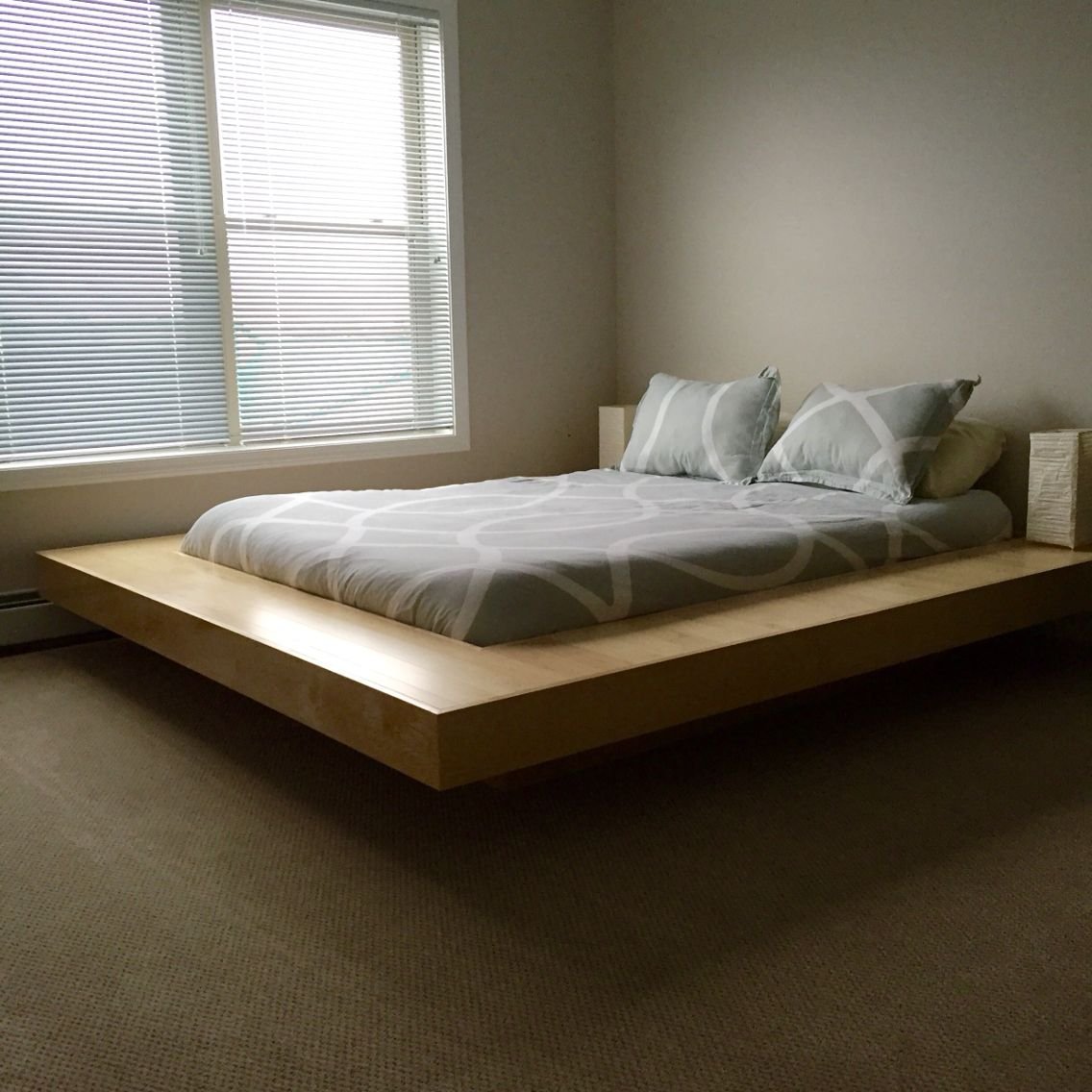 Fast bed. Ormatek парящая кровать. Парящая кровать "Standard" Woodberry. Кровать лофт Орматек. Кровать Орматек с подиумом.