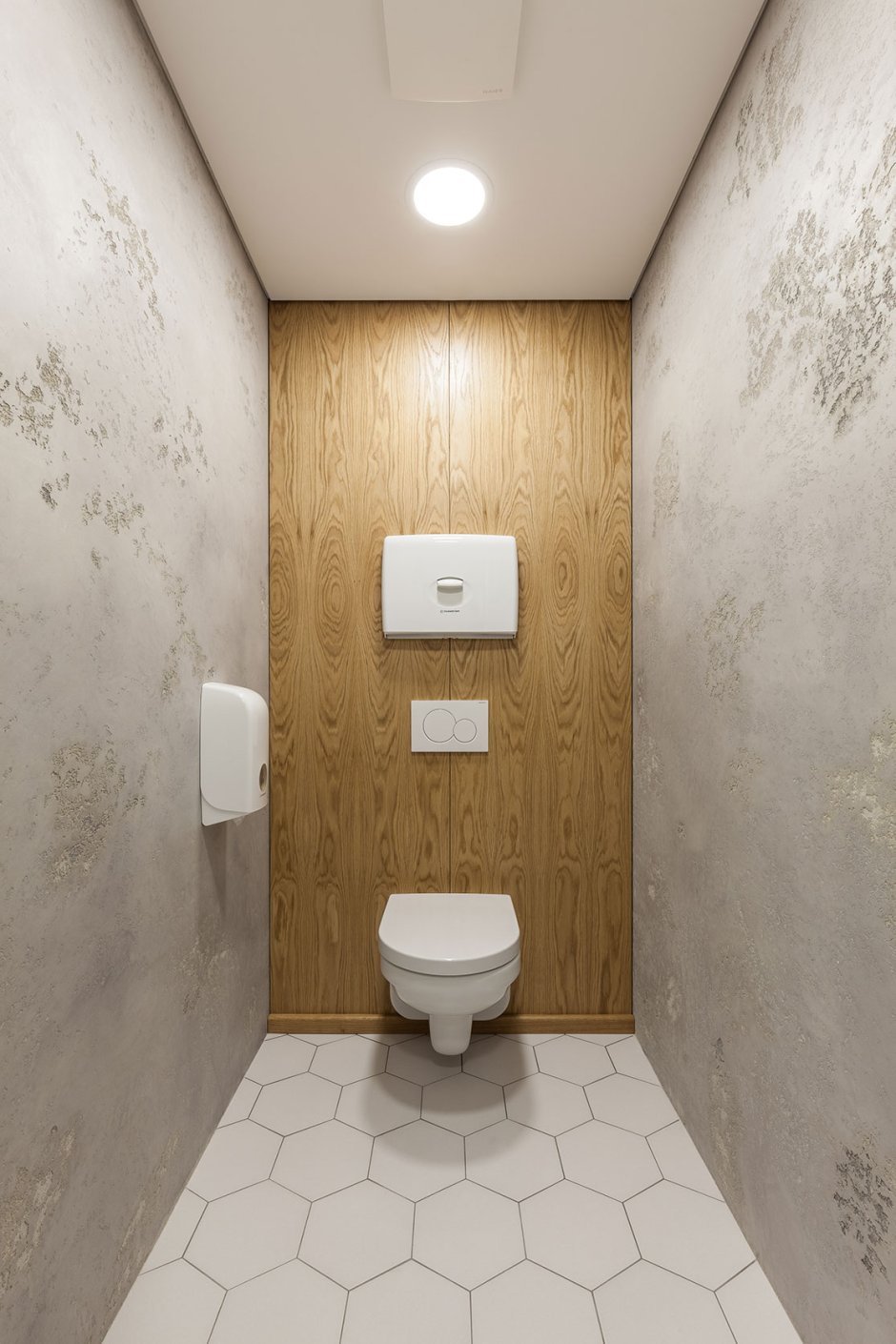 Стоимость ремонта туалета с использованием пластиковых панелей