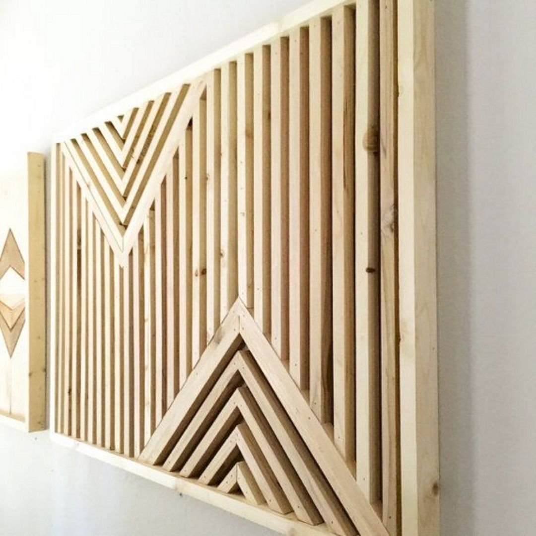 Декор стены деревянными рейками