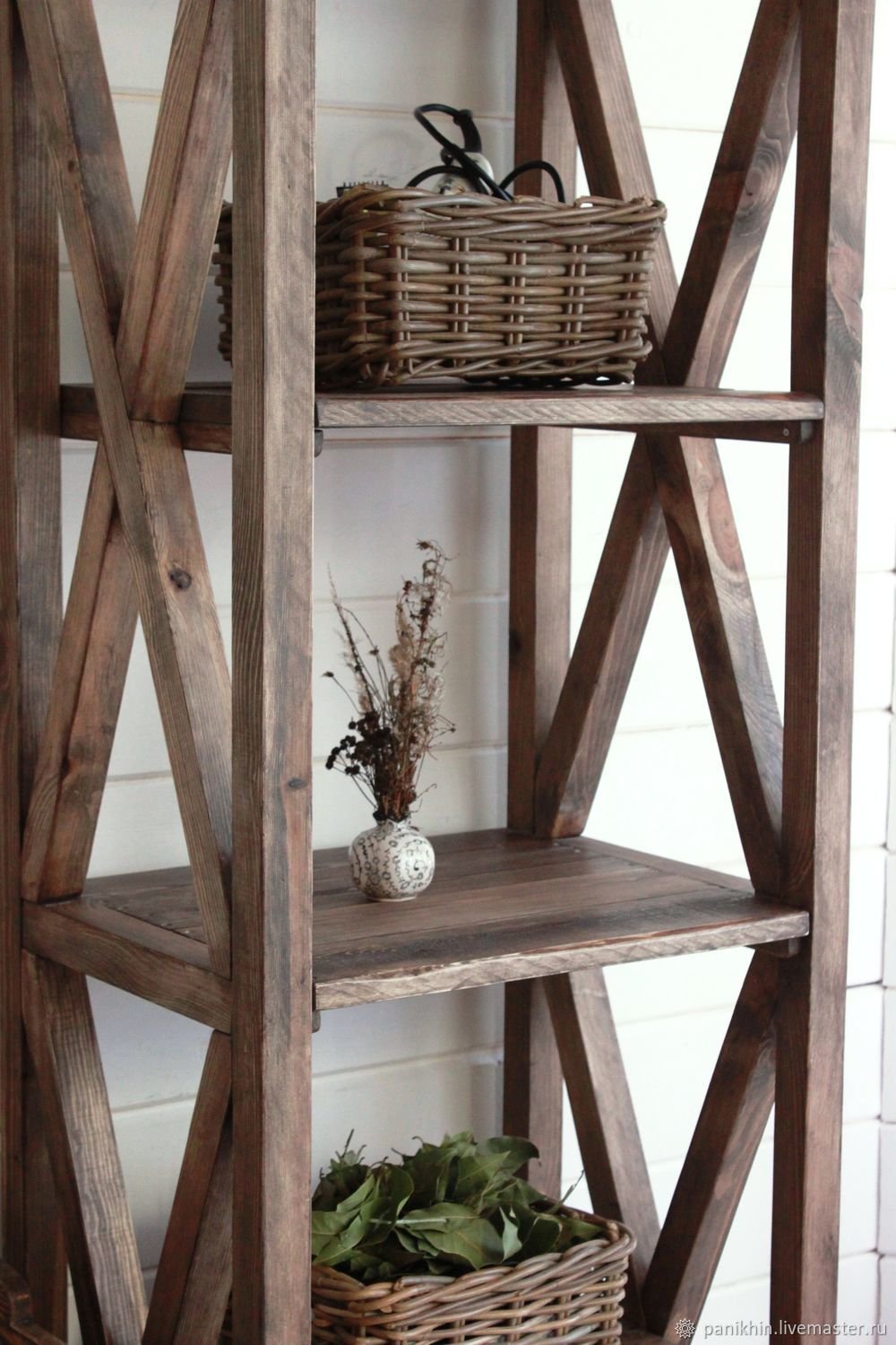 Этажерка деревянная для кухни
