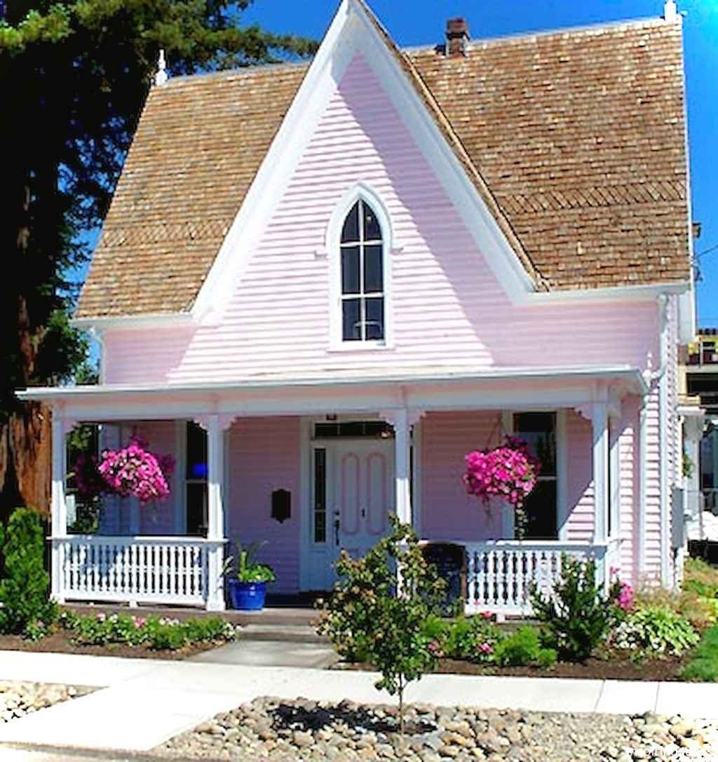 Красивые розовые дома. Пинк Хаус дом. Розовый дом. Розовый домик. Небольшой розовый домик.