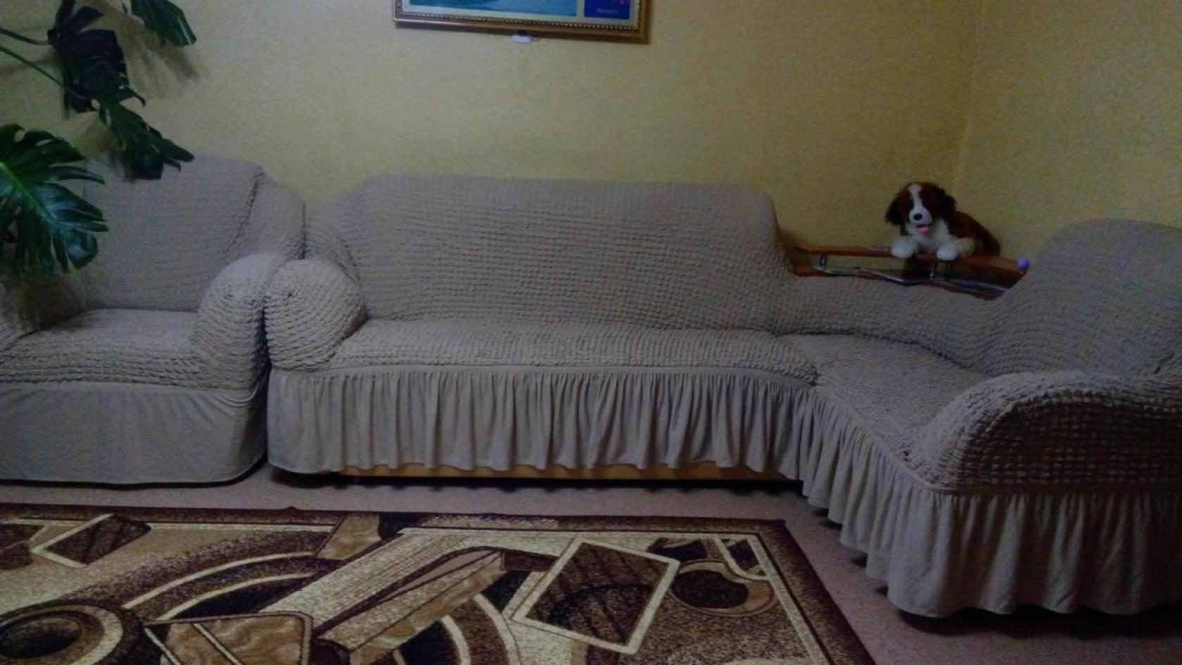 Чехол на угловой диван с полкой - 60 фото