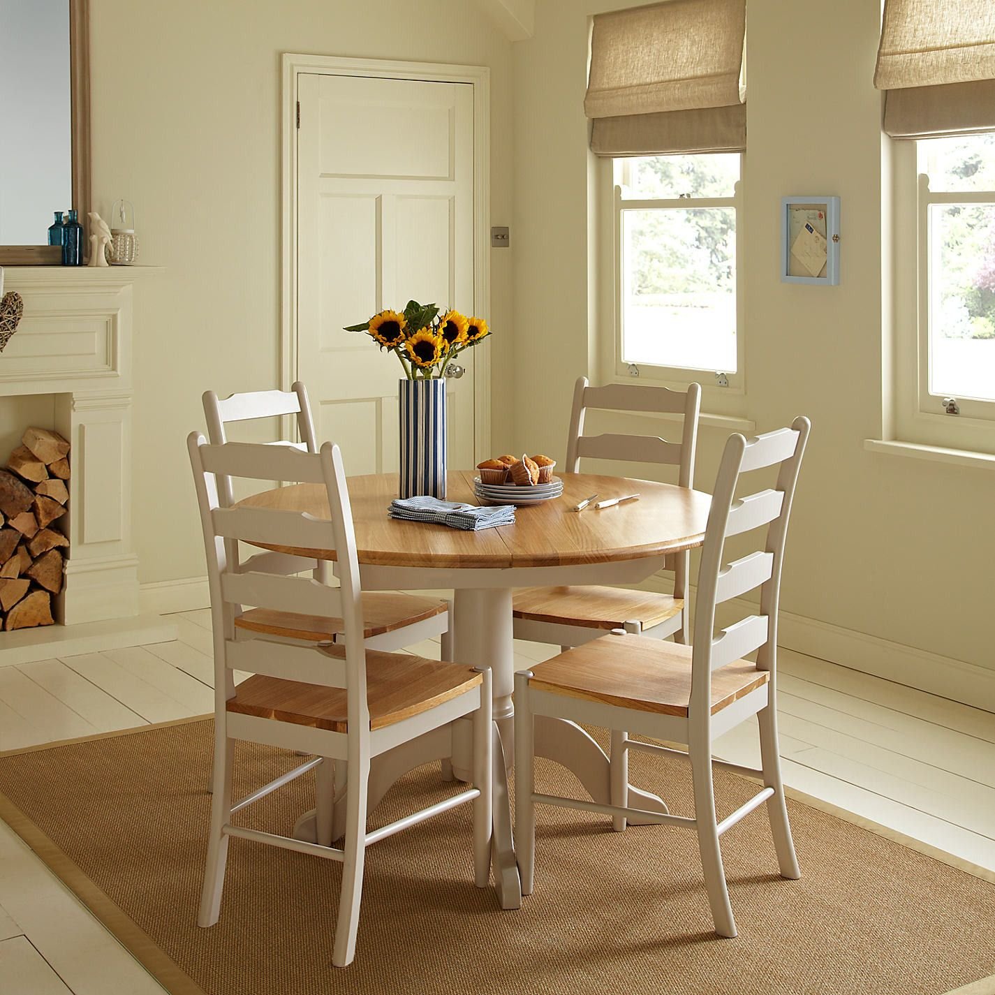 Лучшие стулья для кухни. Обеденная зона икеа. Стулья для обеденной зоны. Стол на кухню. Круглый стол и стулья для кухни.