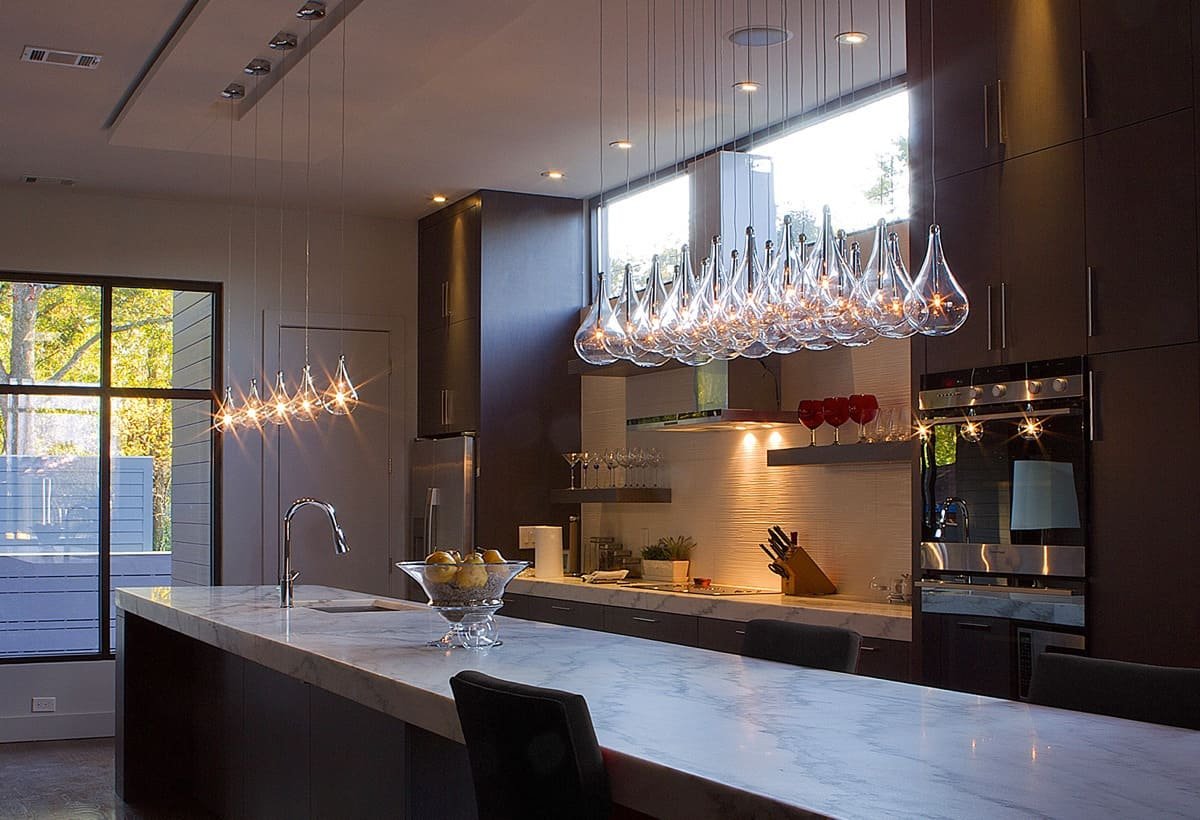 Потолочные встроенные светильники для кухни