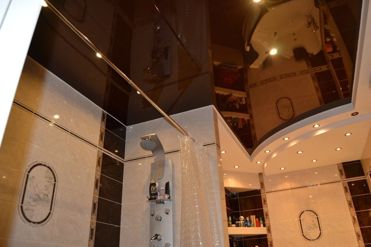 Подвесные потолки в ванной