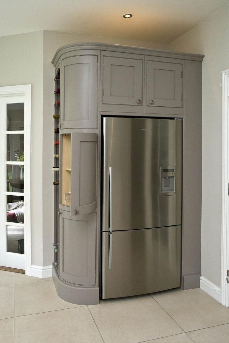 Шкаф купе с холодильником внутри