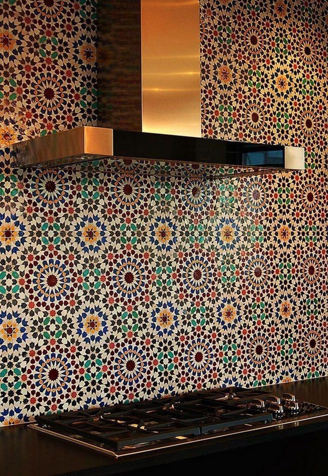 Столешница из мозаики на кухне
