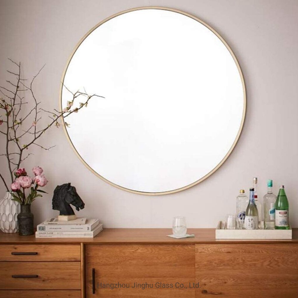 Круглое зеркало с подсветкой в спальню