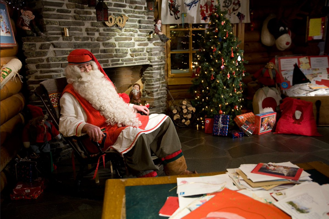 Santa being. Лапландия деревня Санта Клауса. Деревня Санта-Клауса (йоулупукки). Резиденция йоулупукки в Финляндии.