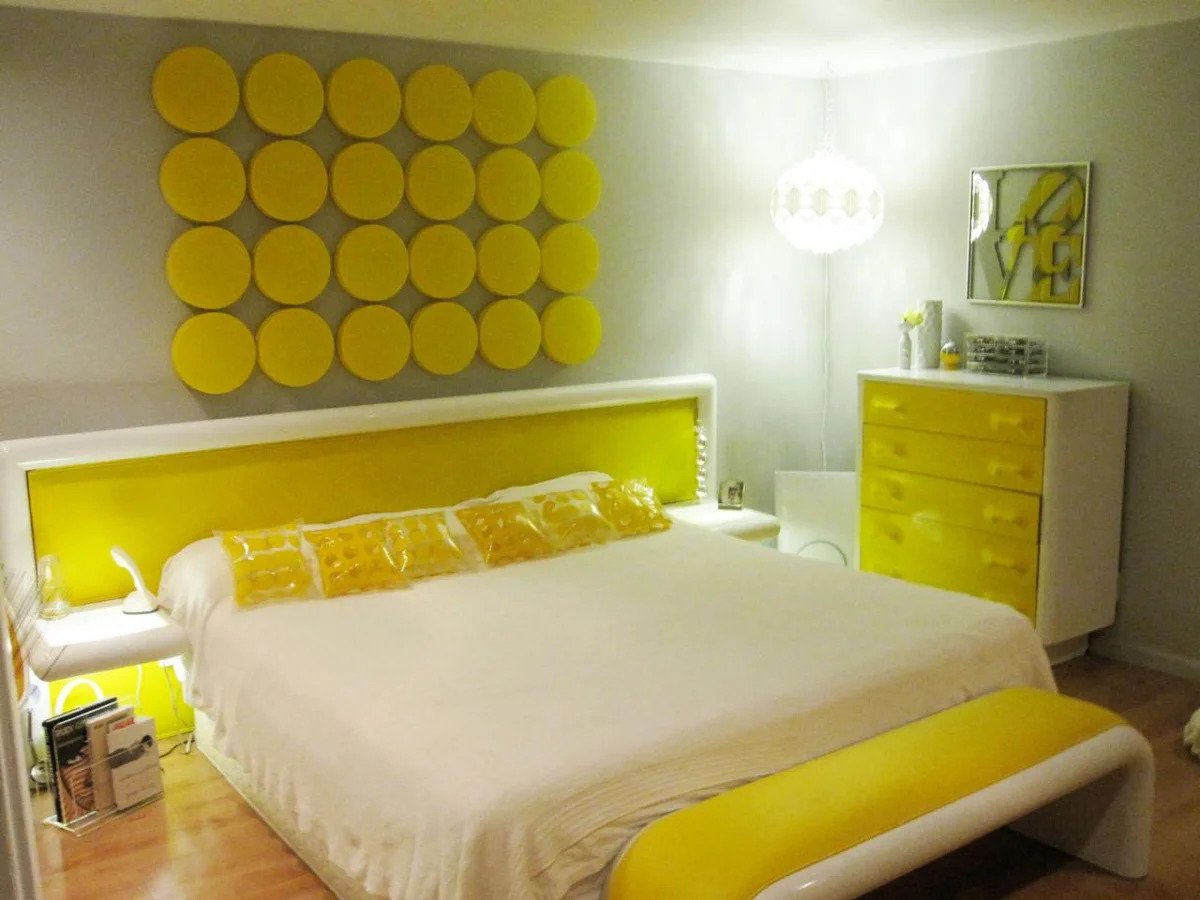 Желтая спальня дизайн