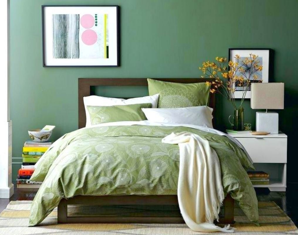 Дизайн спальни в зеленом цвете