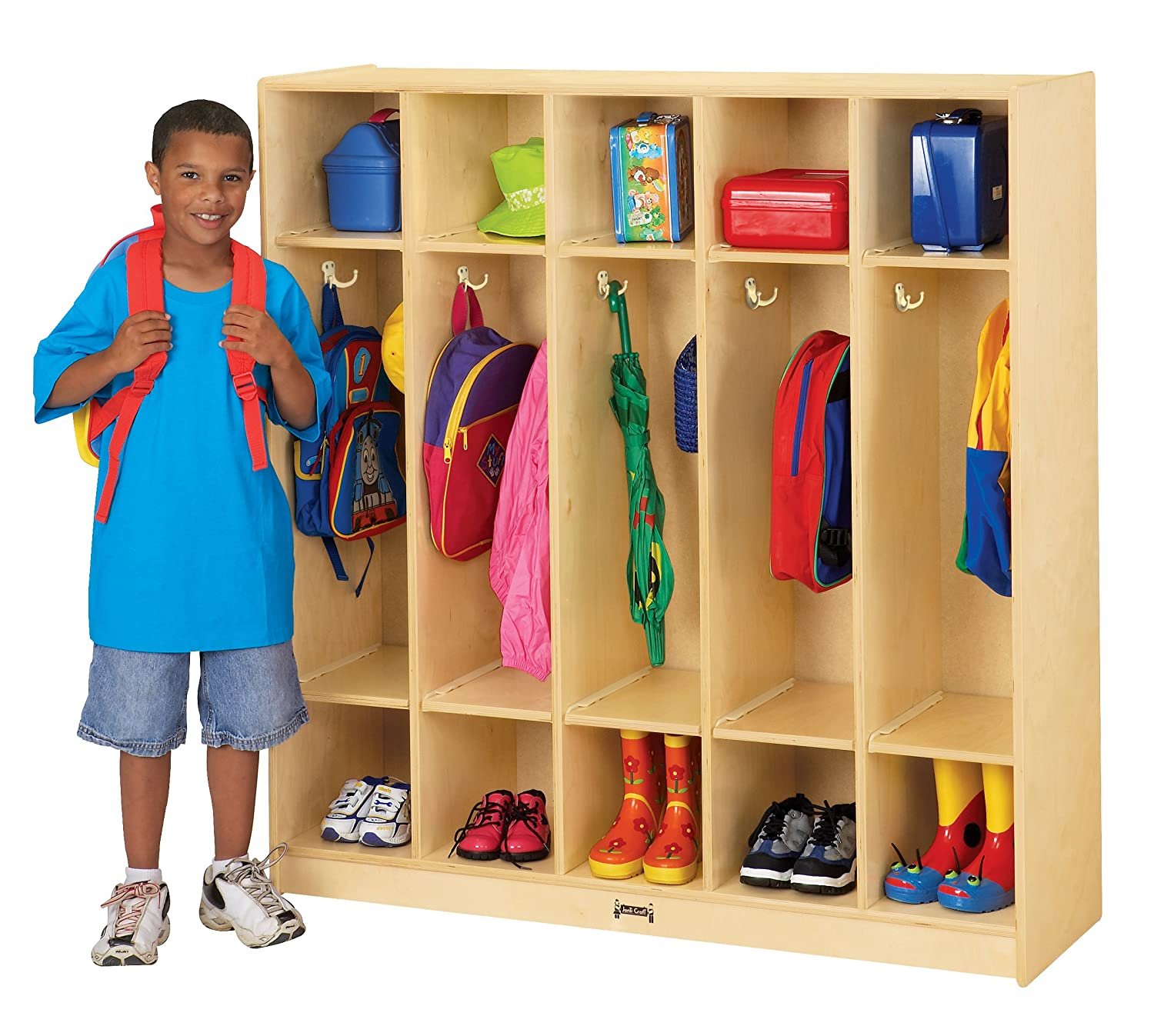 Шкаф для одежды ребенку. Шкаф для одежды. Детский шкафчик. Шкаф для детского сада. Шкафчик для одежды в детский сад.