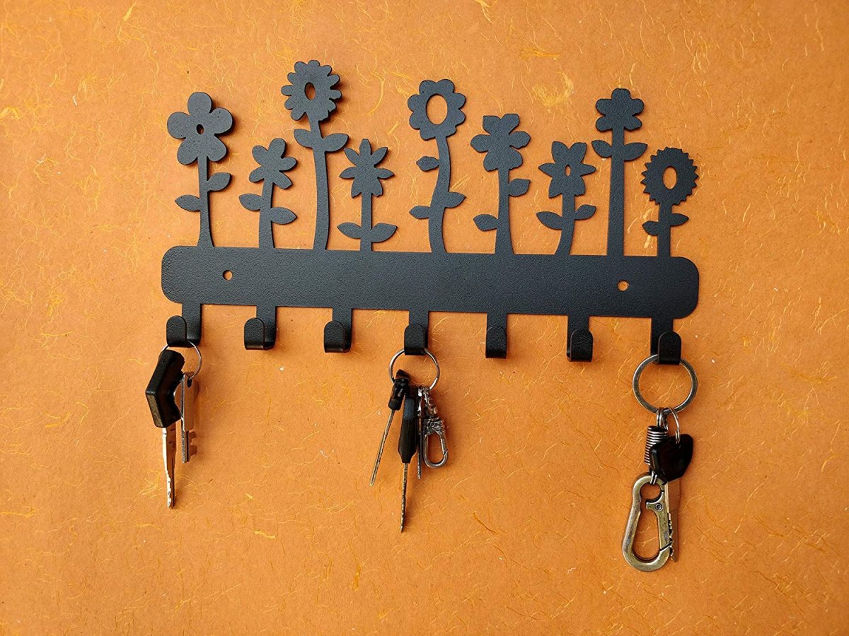 Крючки для ключей в прихожую