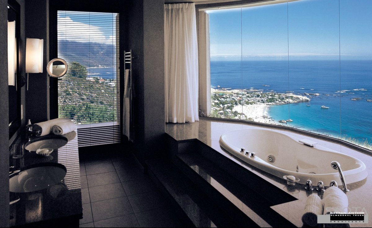 Ванна с панорамным окном