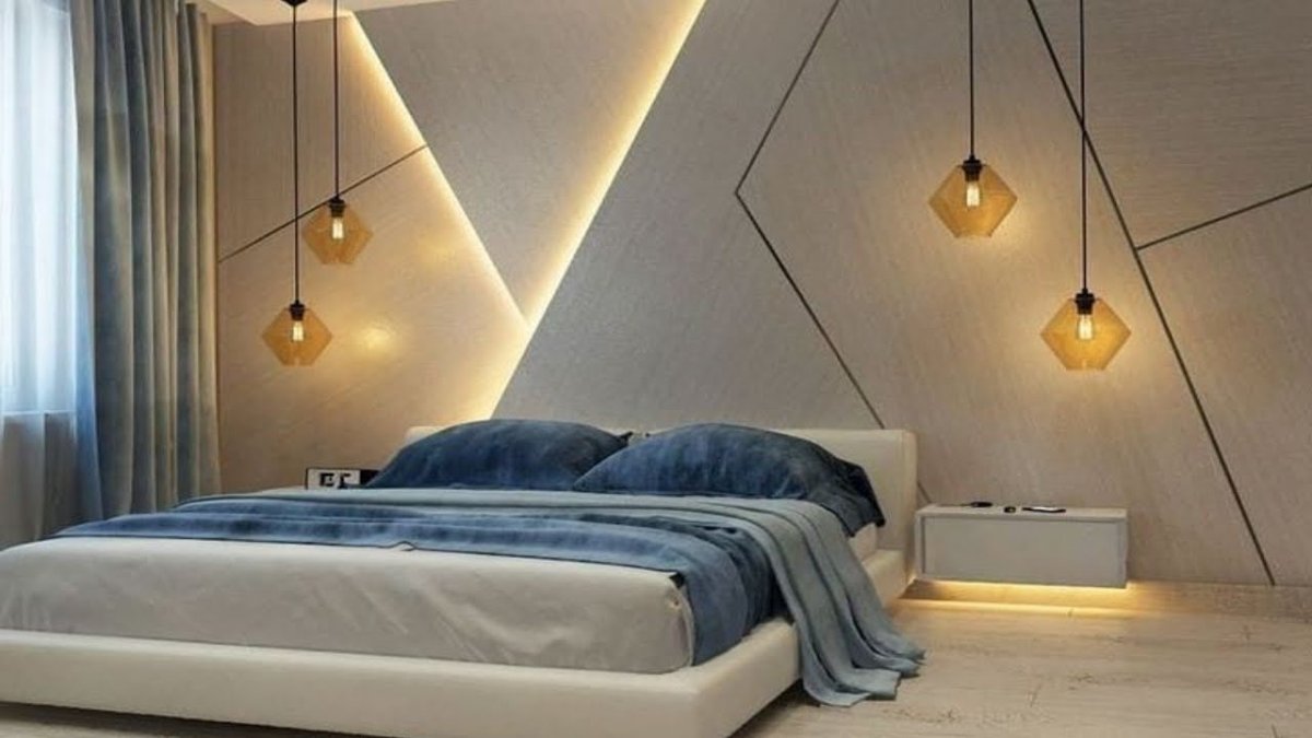 Светильники в спальне у кровати