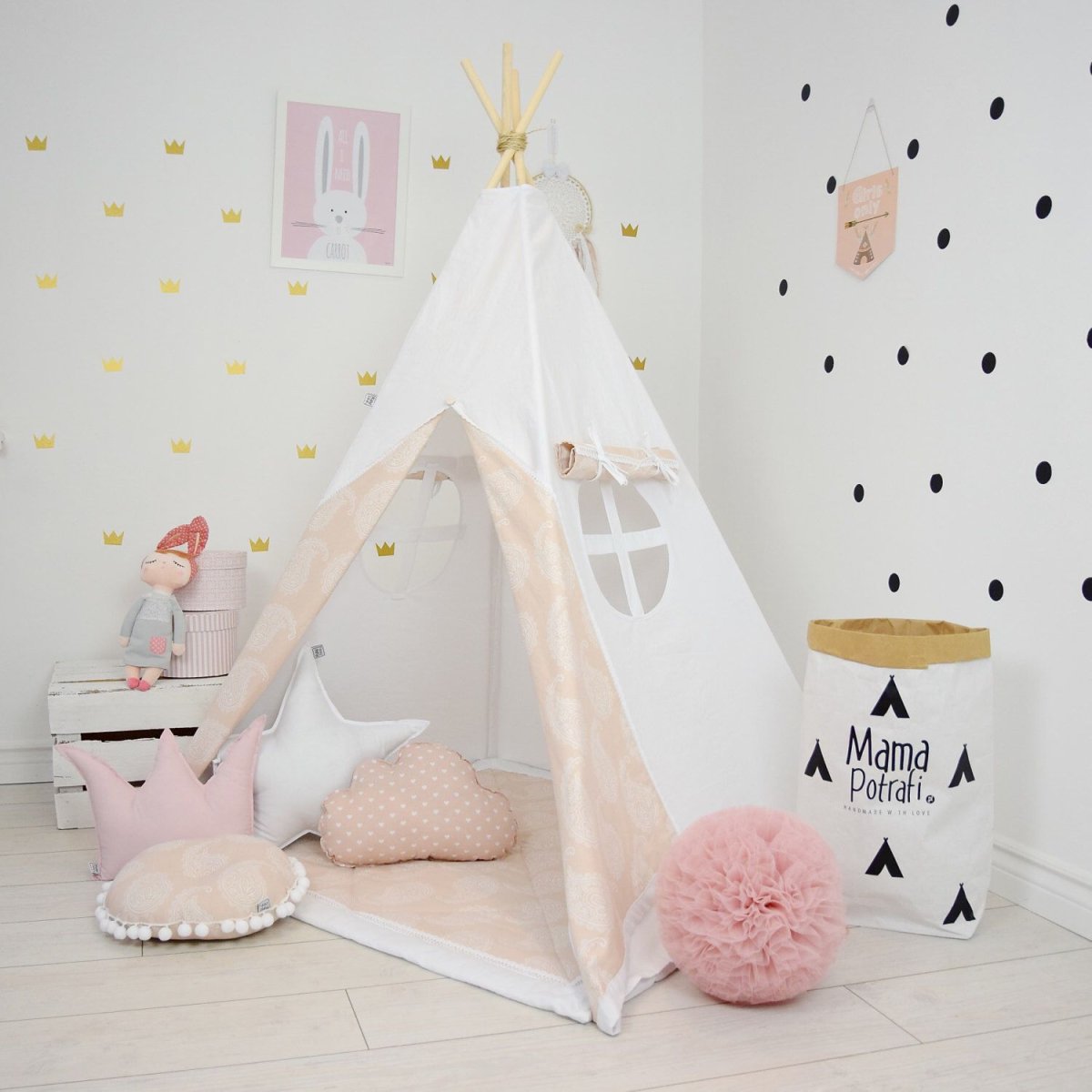 Палатка в детскую комнату