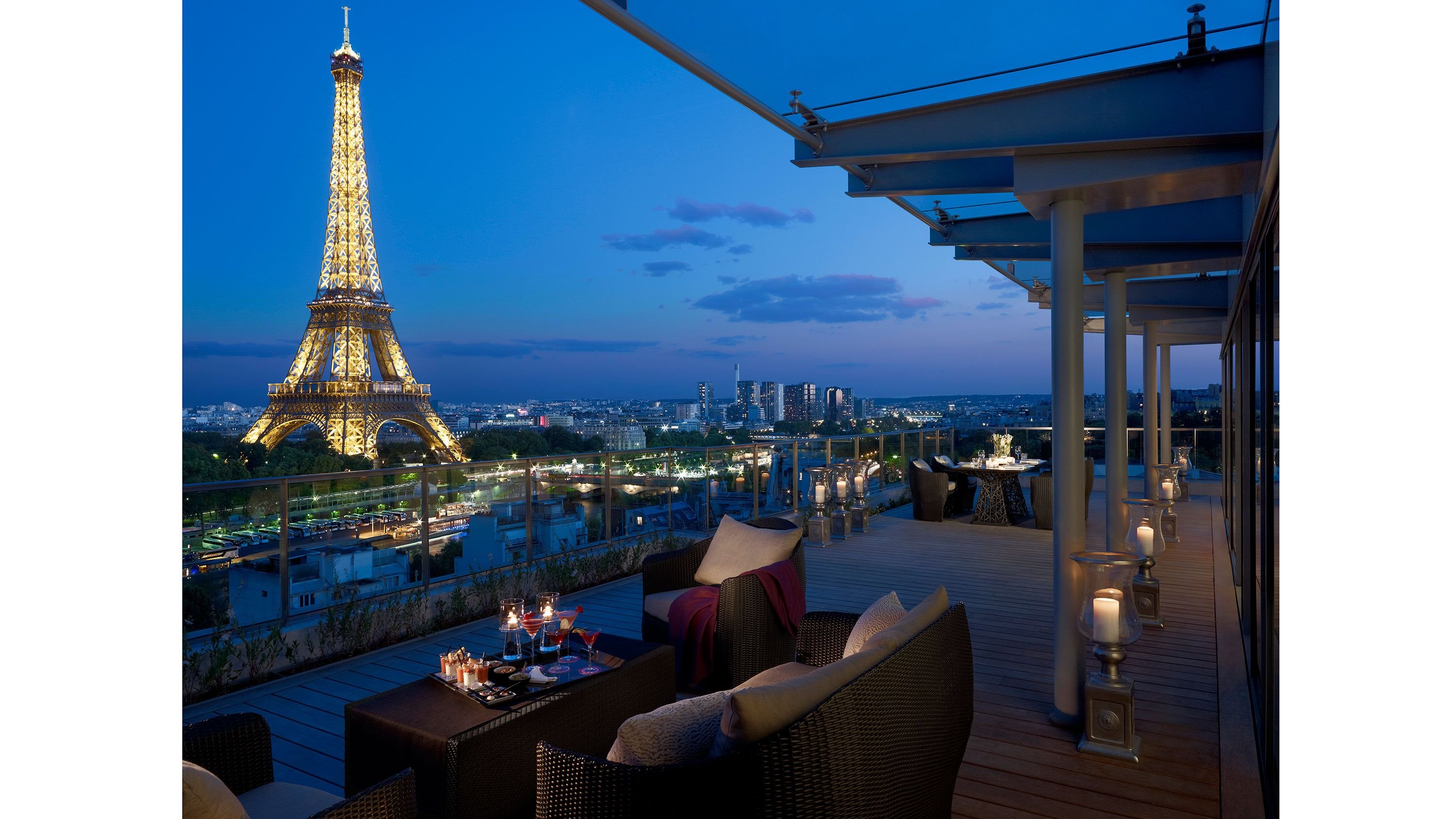 Shangri la hotel. Отель Шангри ла Париж. Отель Shangri-la Hotel, Париж. Эйфелева башня в Париже. Отель в Париже с видом на Эйфелеву башню.
