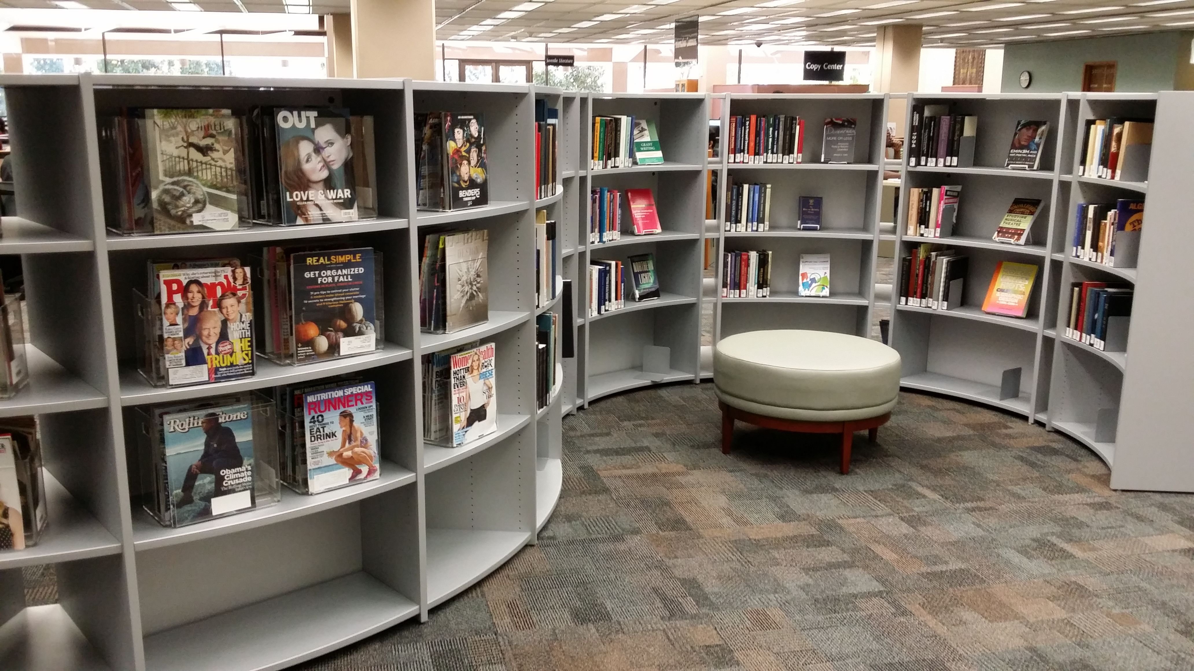 Электронный зал библиотеки. Библиотека. Мебель для модельной библиотеки. Библиотека мебель. Стеллажи для книг в библиотеку.