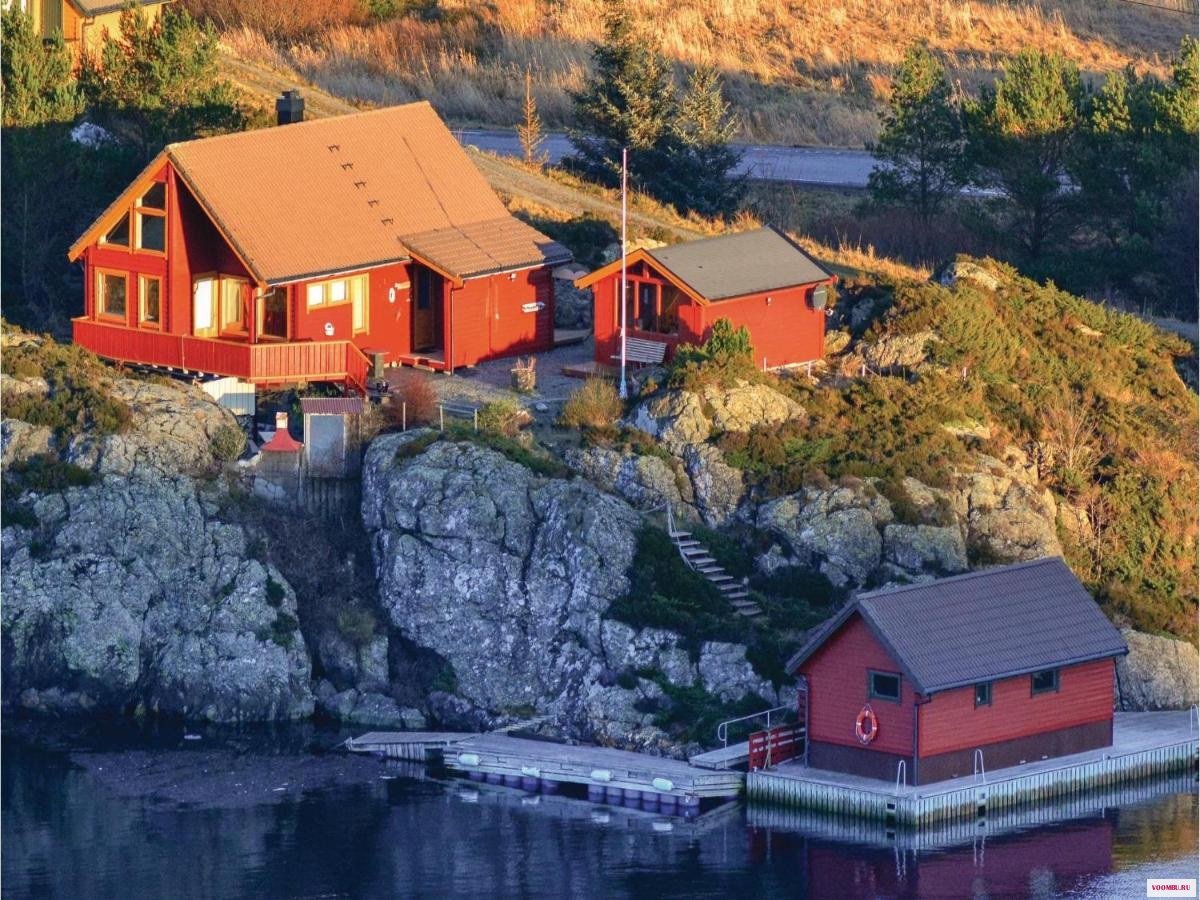 Домик в норвегии. Норвежские домики отели. Норвежский домик с бассейном. Фермерский дом в Норвегии. Самые дорогие дома в Норвегии.