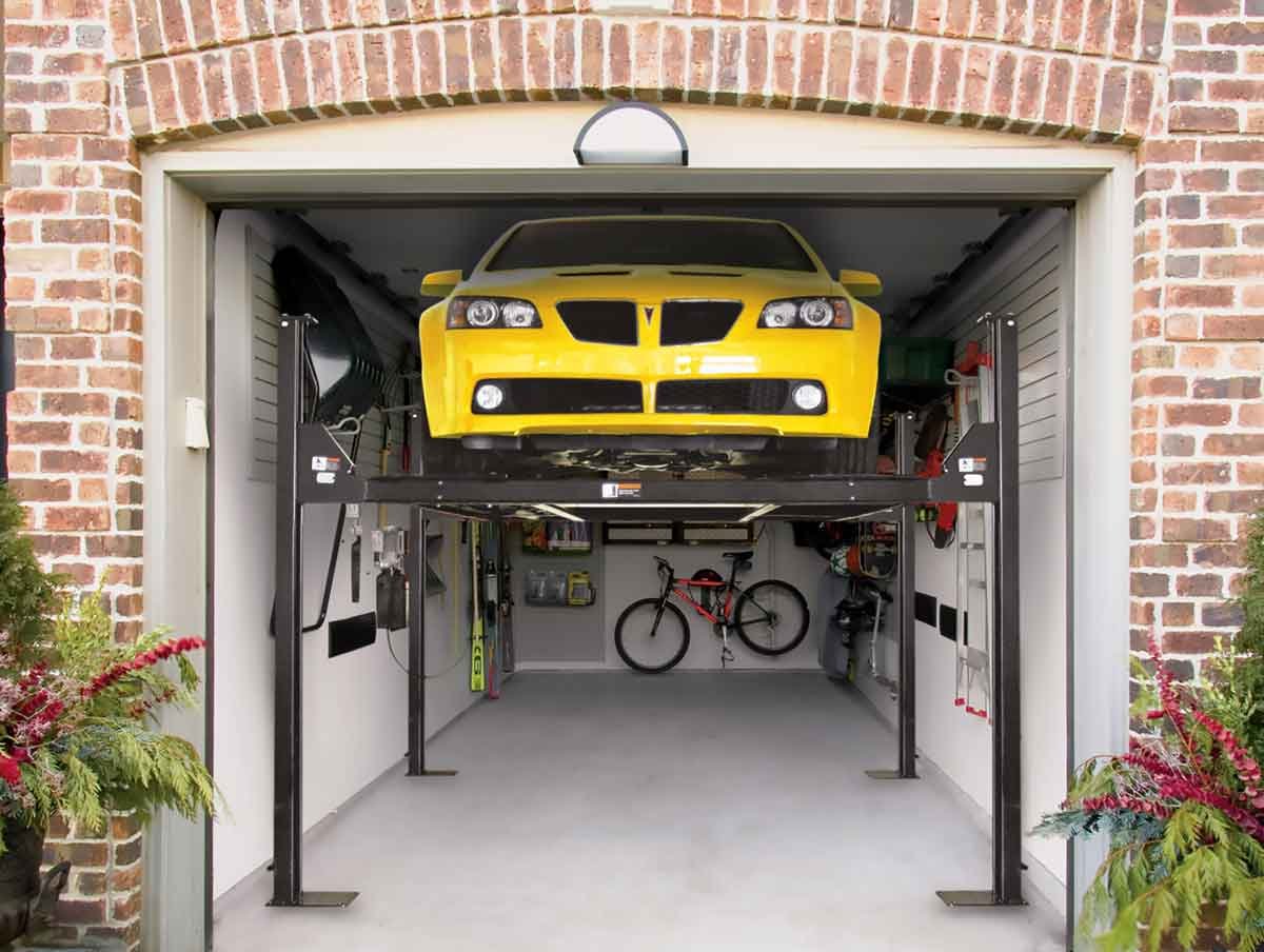 В гаражах делают машины ниже