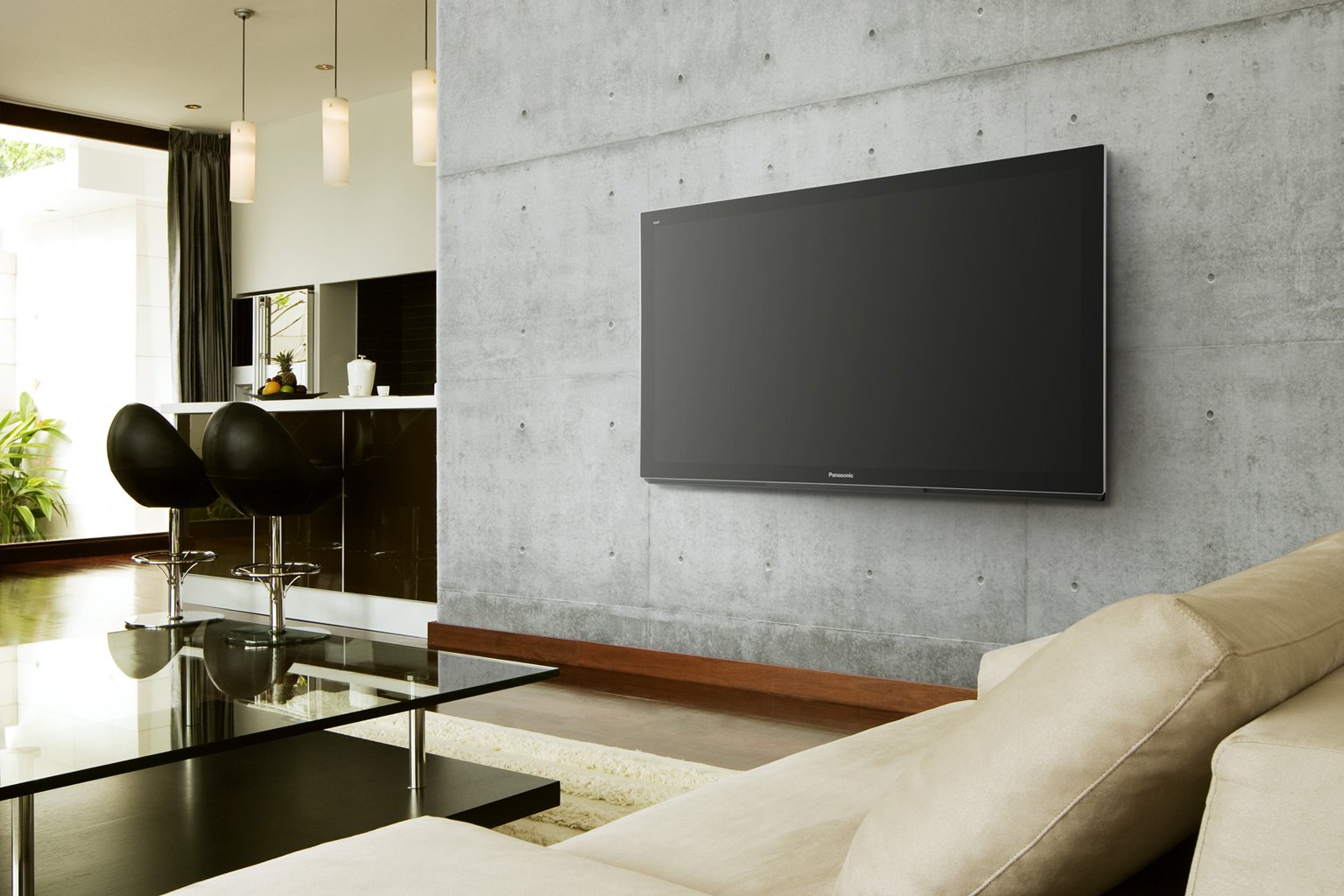 65 телевизор какой купить в 2024. Panasonic TX-pr65vt30. Телевизор на стене. Стол для телевизора. Телевизор настенный.