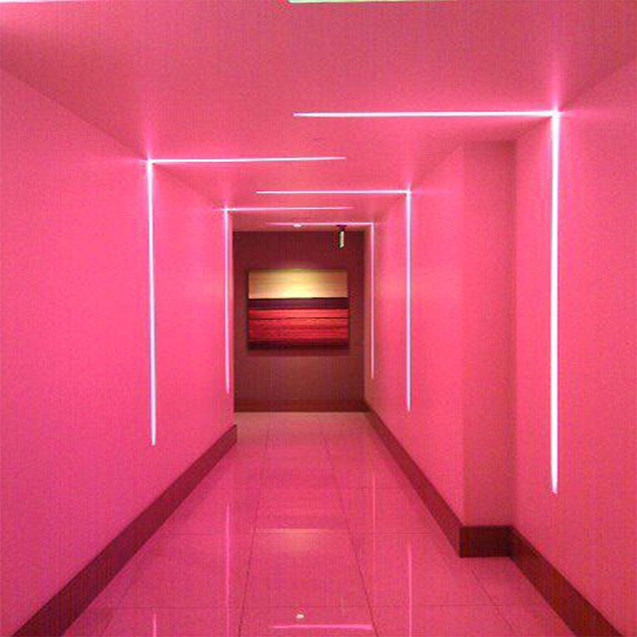 Розовый свет купить. Неоновая комната. Розовая комната неон. Комната с подсветкой. Комната с розовой подсветкой.