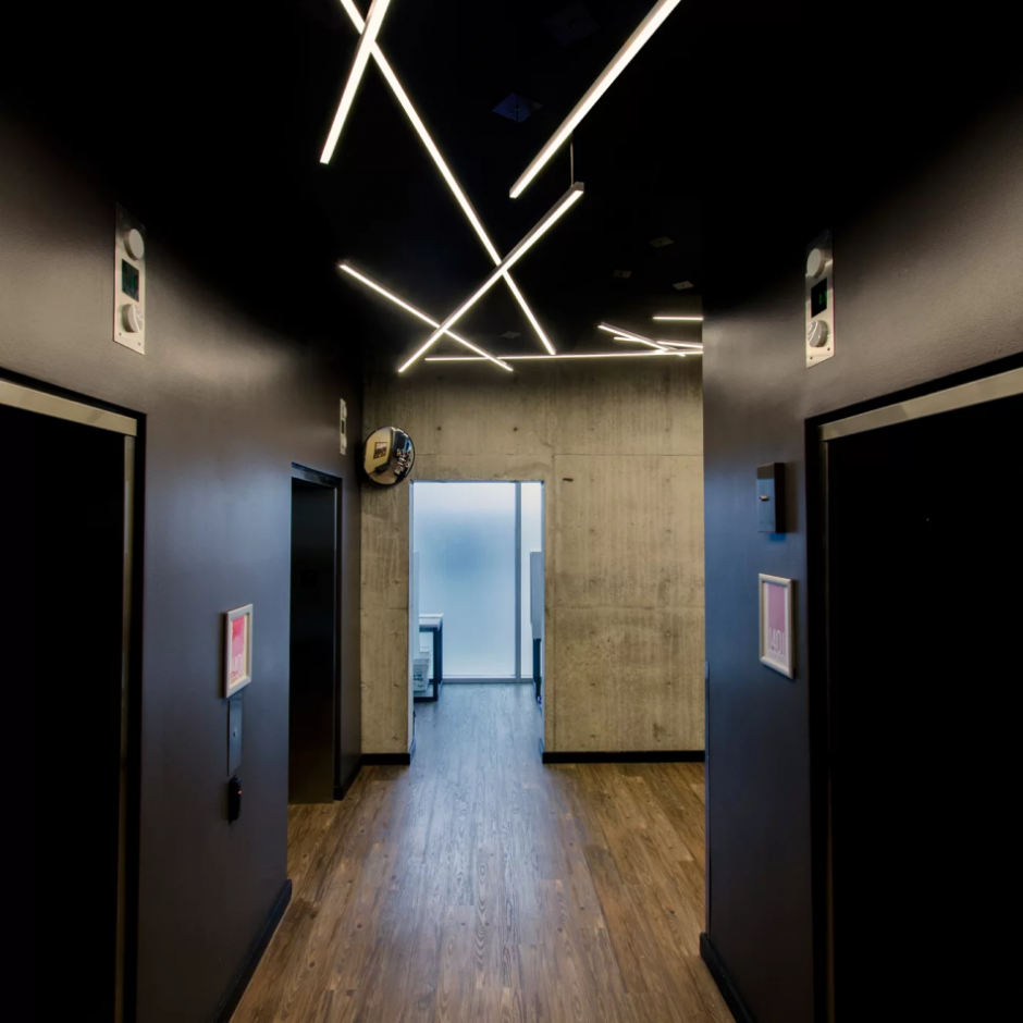 Свет в коридоре дизайн