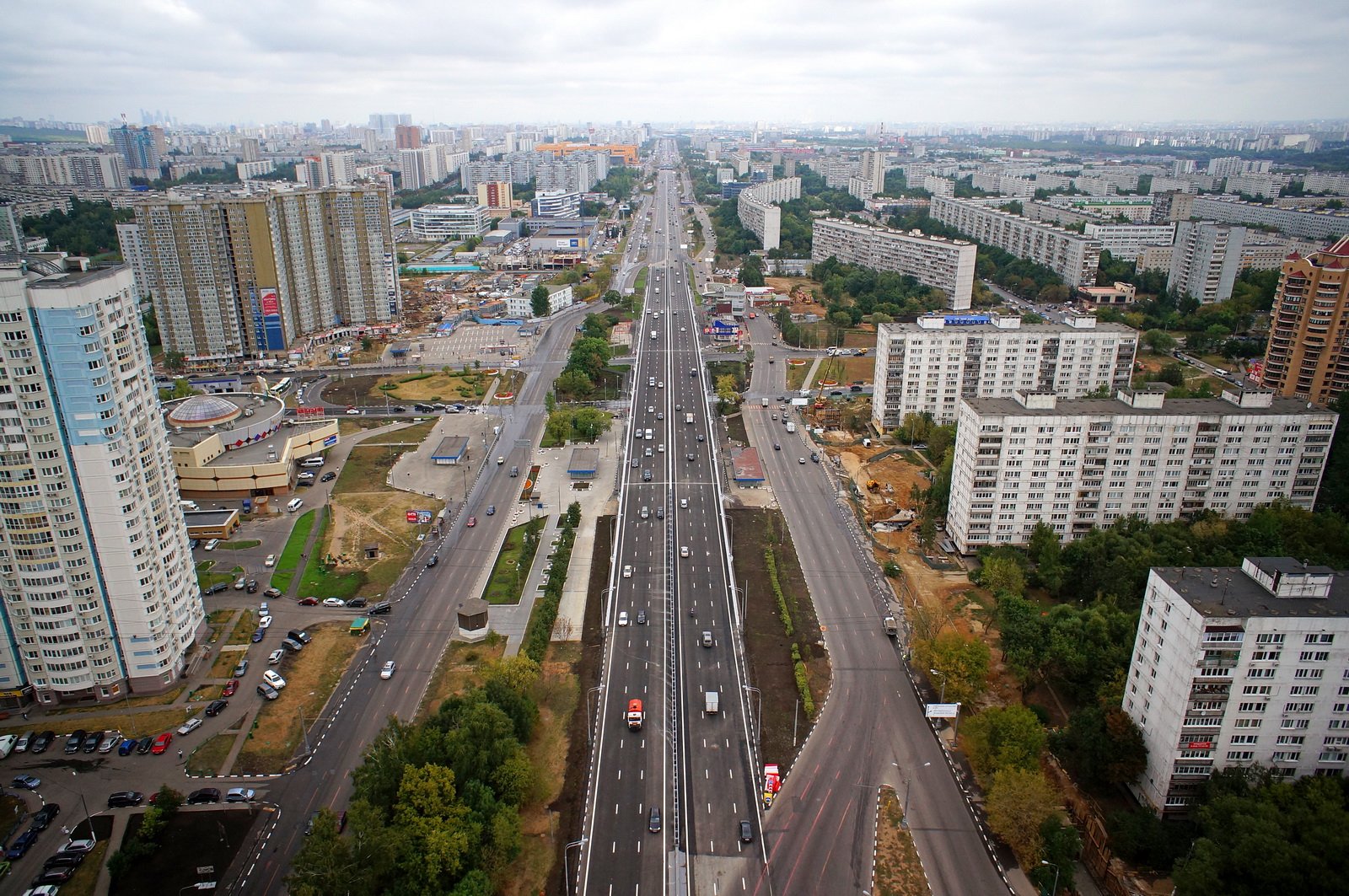 Москва улицы академика. Москва Варшавское шоссе улица Академика Янгеля. Улица Академика Янгеля (Москва). Улица Варшавское шоссе. Чертаново Академика Янгеля.