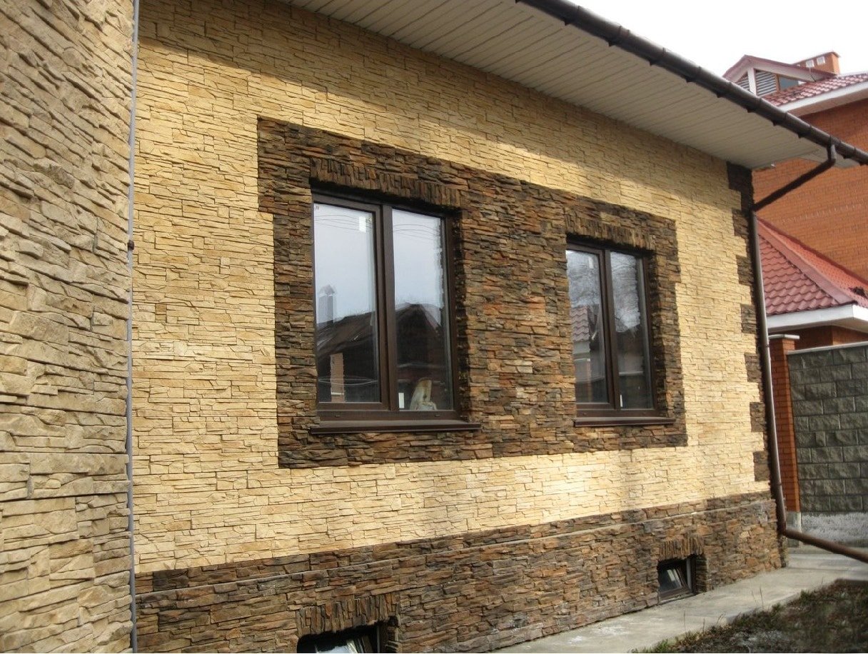 Монтаж искусственного камня на фасад