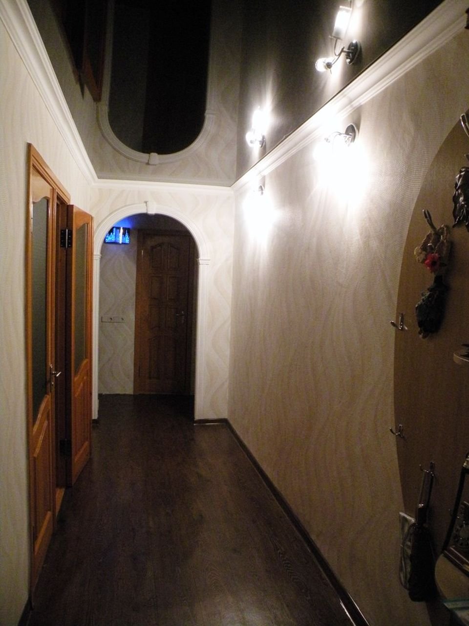 Черный пол в коридоре (38 фото)