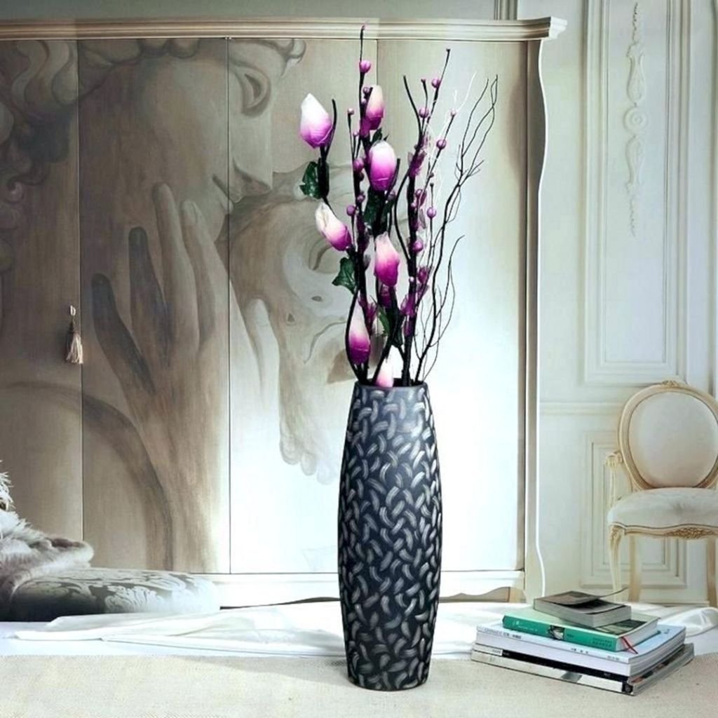 Декоративные вазы в интерьере