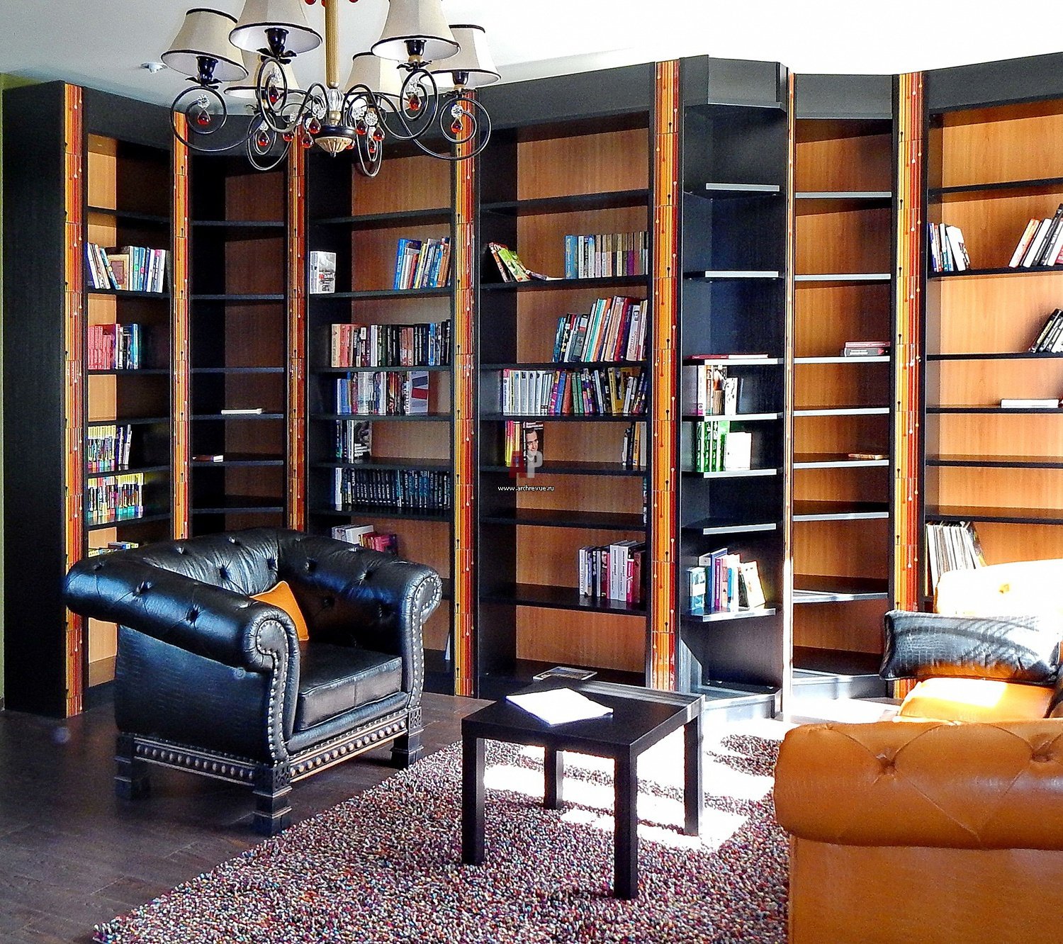 Языковая библиотека. Книжный шкаф Modenese Gastone. Библиотека в английском стиле. Книжный шкаф в английском стиле. Интерьер библиотеки в частном доме.