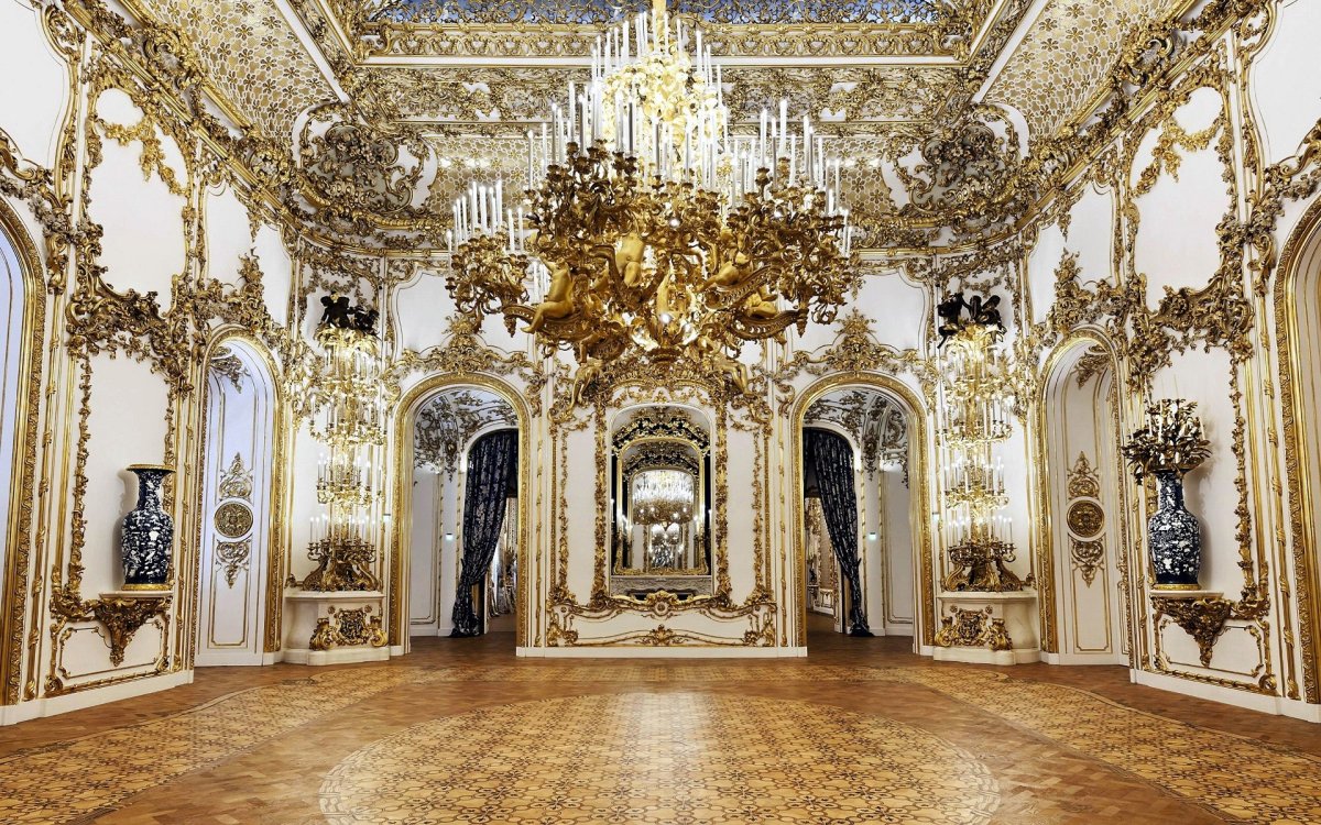 Зал в стиле барокко