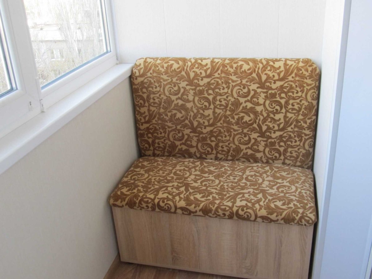 Мягкая мебель для балкона